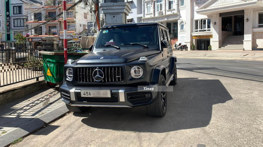 Mercedes-AMG G63 khoe dàng tại Đà Lạt Mercedes-AMG G63 khoe dàng tại Đà Lạt