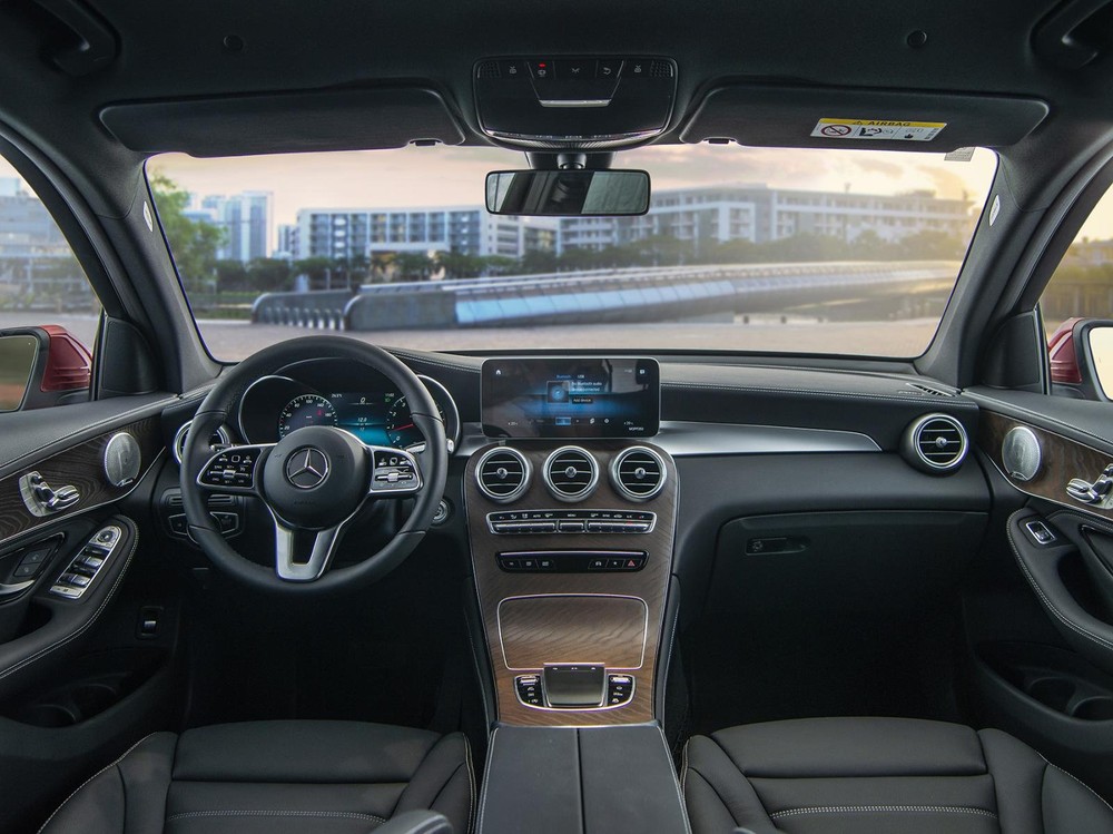 Nội thất Mercedes-Benz GLC 200 Nội thất Mercedes-Benz GLC 200