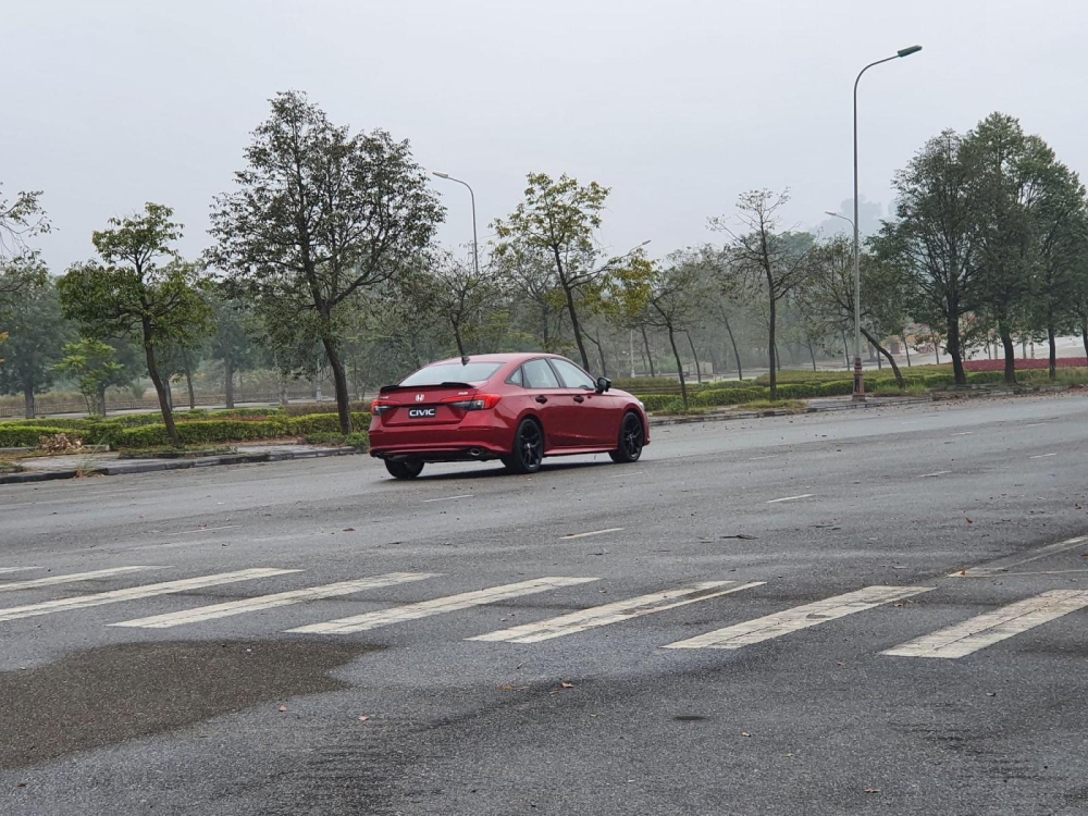 Nhiều khả năng Honda Civic 2022 tại Việt Nam sẽ được bổ sung thêm gói an toàn chủ động Honda Sensing. Nhiều khả năng Honda Civic 2022 tại Việt Nam sẽ được bổ sung thêm gói an toàn chủ động Honda Sensing.