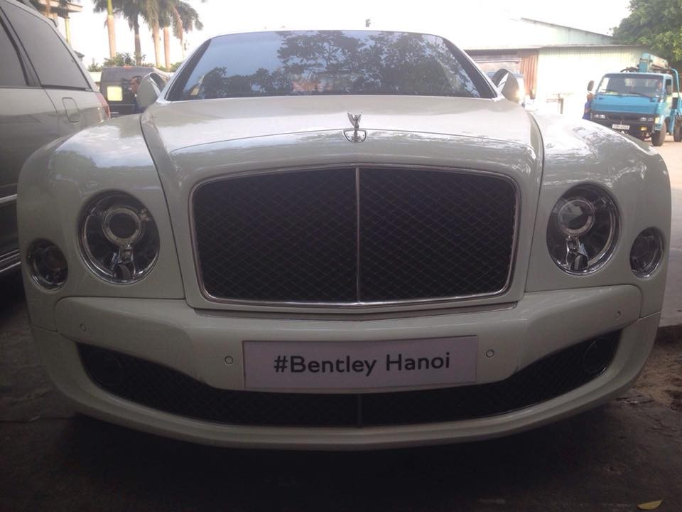 Bentley Mulsanne Speed l&uacute;c mới về B&igrave;nh Dương