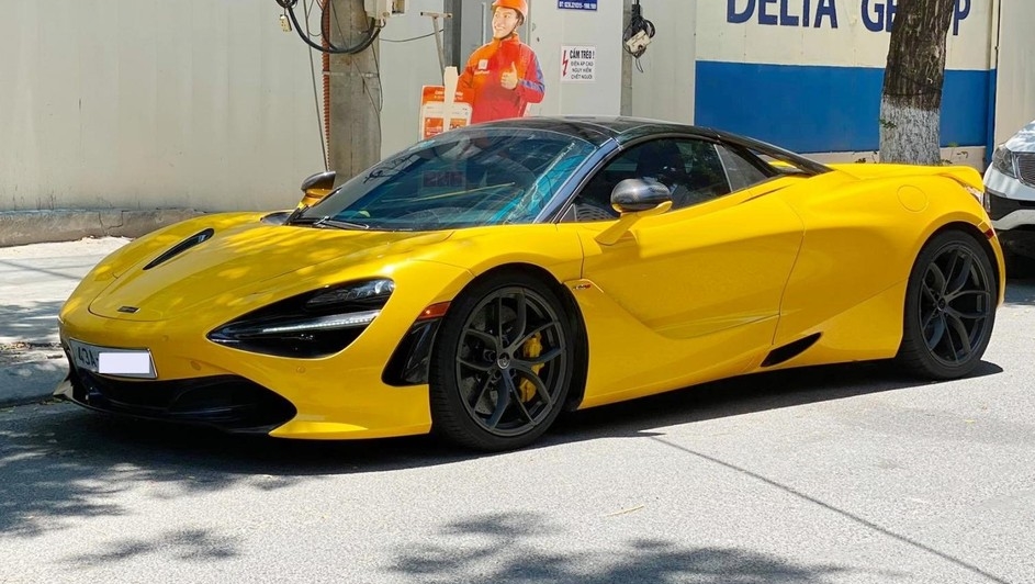 Siêu xe mui trần McLaren 720S Spider này từng của Siêu xe mui trần McLaren 720S Spider này từng của Rich kid 16 tuổi Đà Nẵng