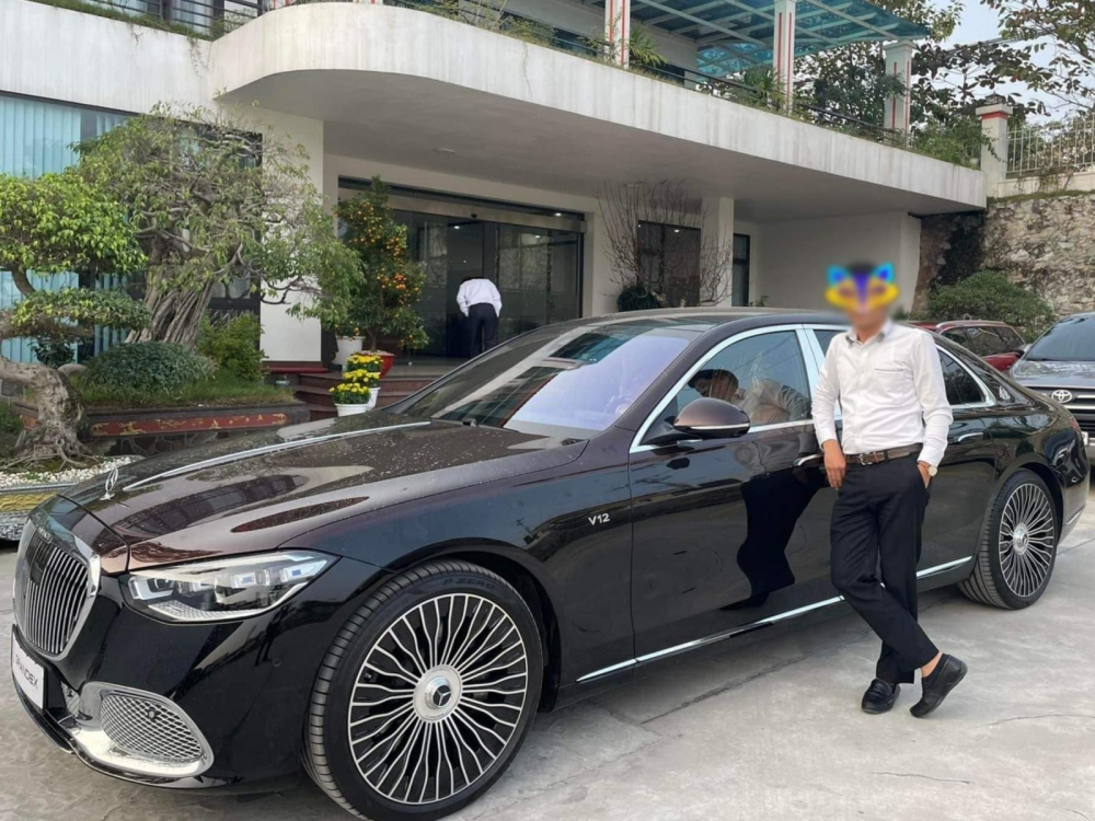 Kh&ocirc;ng k&eacute;m Quảng Ninh, doanh nh&acirc;n Ph&uacute; Thọ chốt Mercedes-Maybach S680 2022 hơn 26 tỷ đồng cận Tết