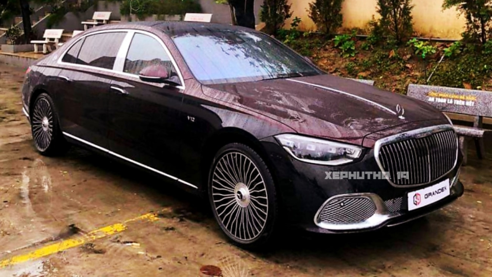 Cận cảnh xe Mercedes-Maybach S680 2022 đầu ti&ecirc;n về Ph&uacute; Thọ