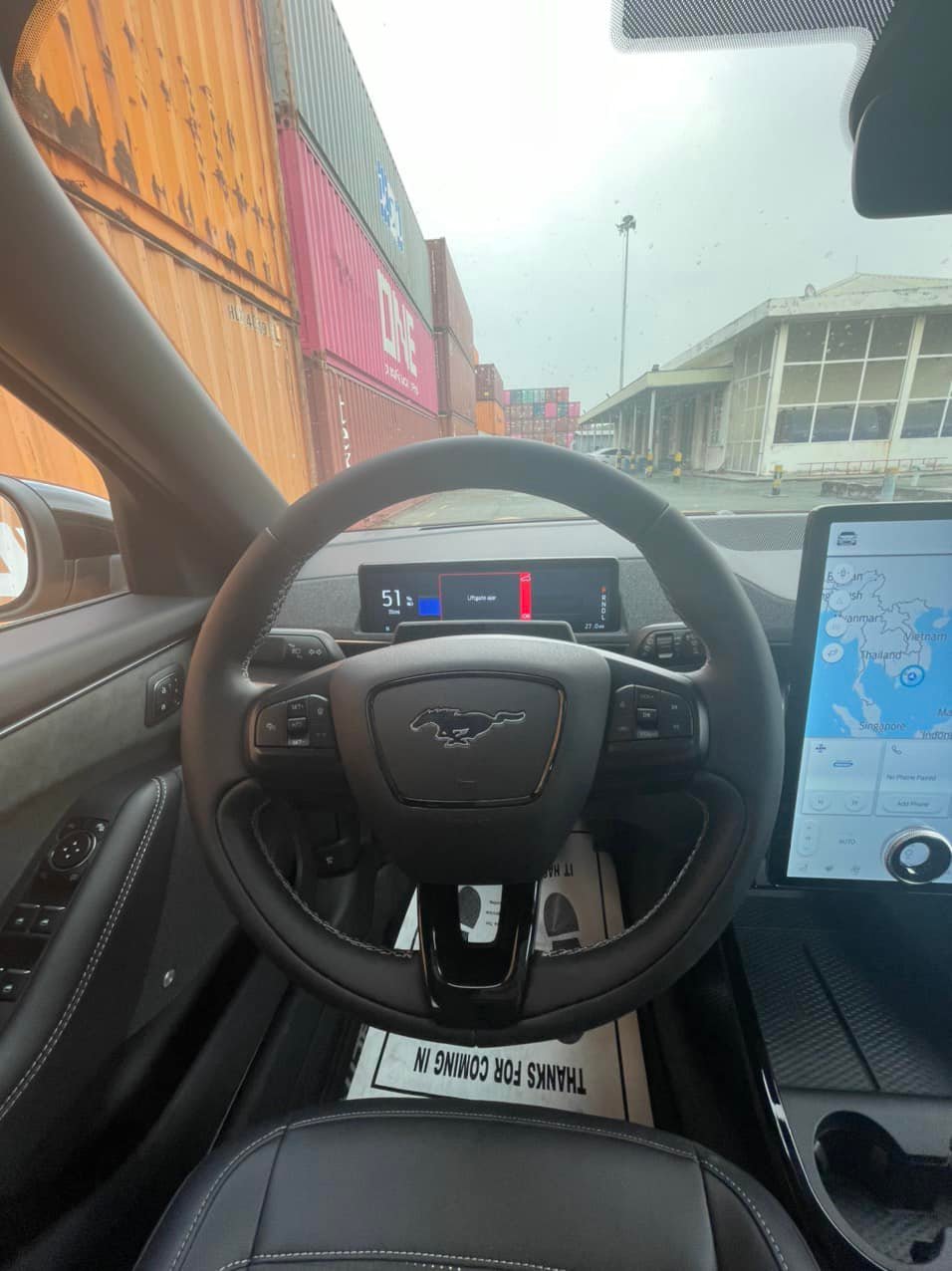 V&ocirc; lăng xe Ford Mustang Mach-E GT 