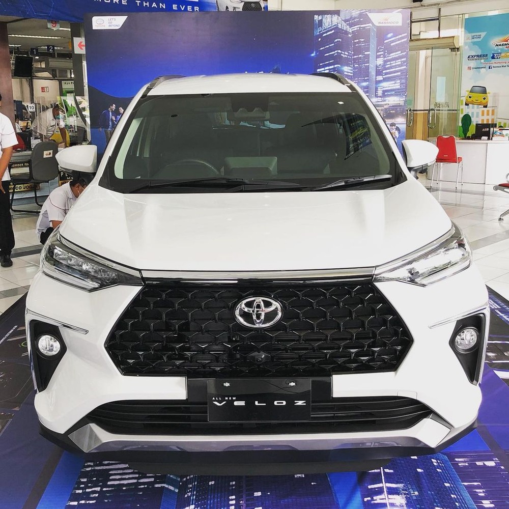 Thiết kế đầu xe Toyota Veloz 2022
