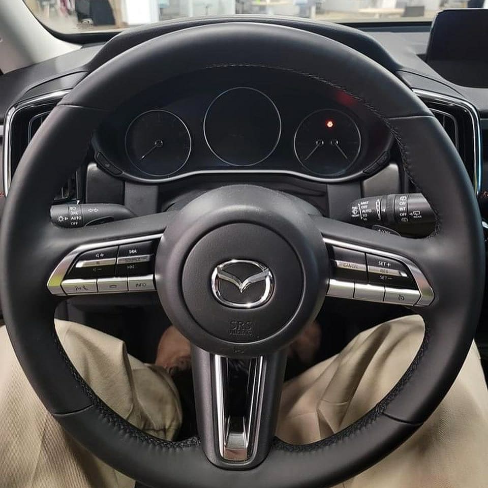 Vô lăng của Mazda CX-50 2022