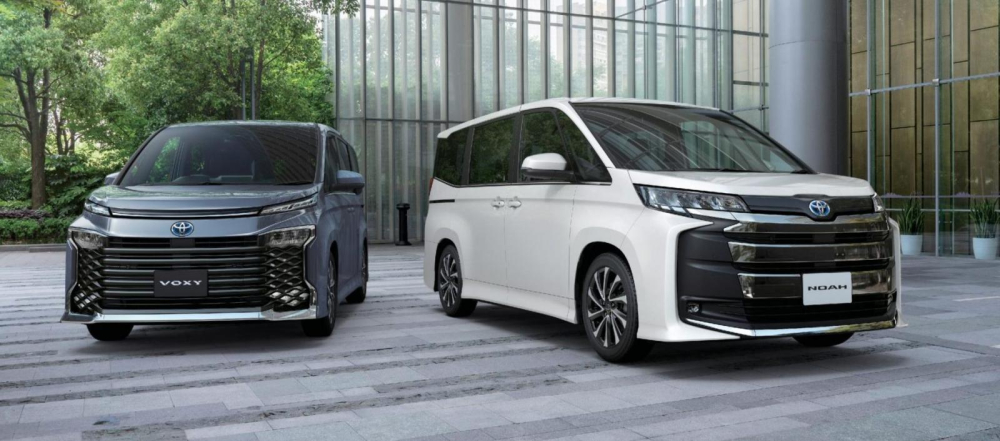Cặp đôi xe gia đình Toyota Noah và Voxy 2022 bán chạy như tôm tươi sau 1 tuần ra mắt Cặp đôi xe gia đình Toyota Noah và Voxy 2022 bán chạy như tôm tươi sau 1 tuần ra mắt