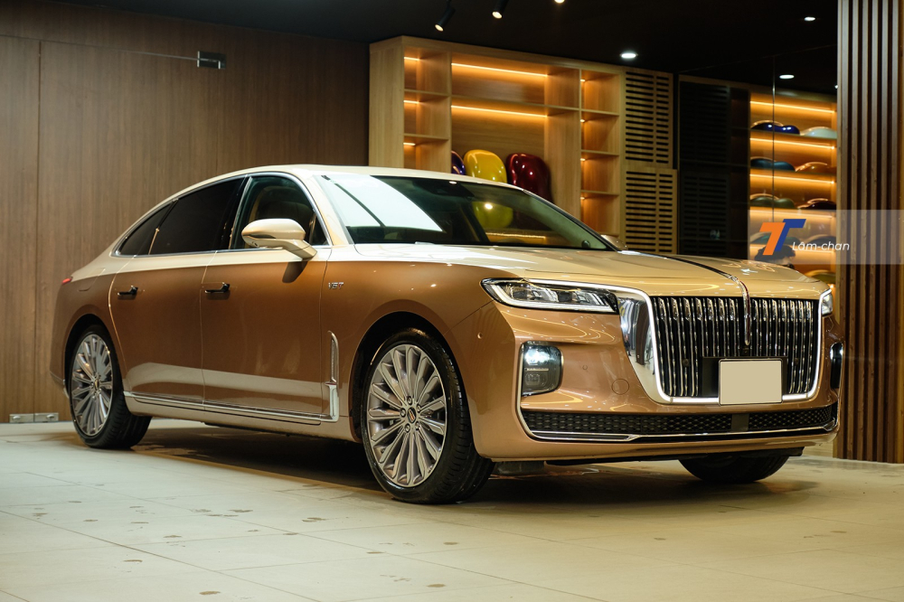 Thương hiệu Hongqi (Hồng kỳ) mới ra mắt Việt Nam với 2 mẫu xe H9 và E-HS9. Thương hiệu Hongqi (Hồng kỳ) mới ra mắt Việt Nam với 2 mẫu xe H9 và E-HS9.