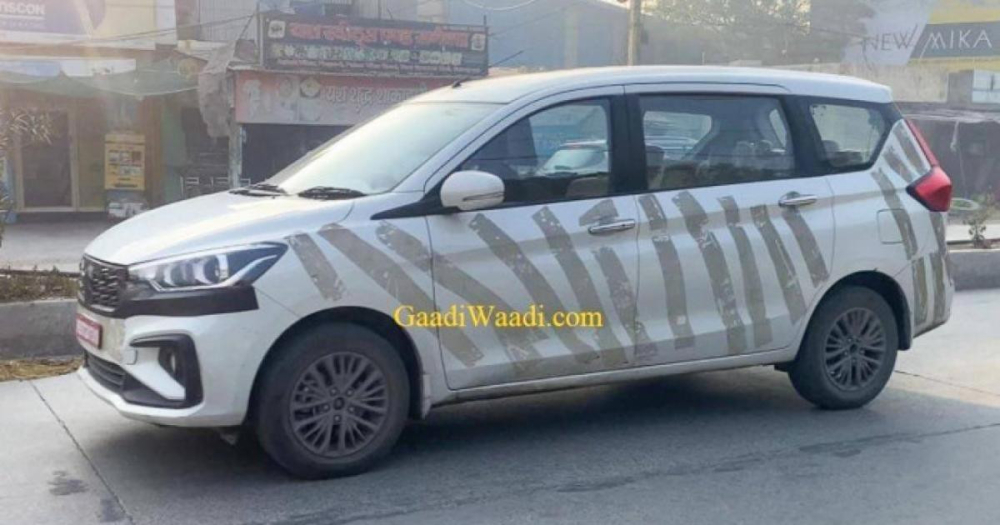 Thiết kế b&ecirc;n sườn của Suzuki Ertiga 2022 c&oacute; vẻ kh&ocirc;ng thay đổi