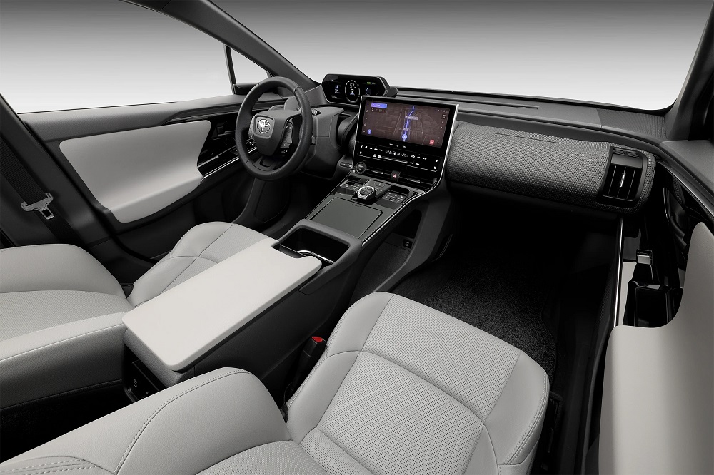 Nội thất tối giản nhưng to&aacute;t l&ecirc;n vẻ c&ocirc;ng nghệ cao của Toyota bZ4X
