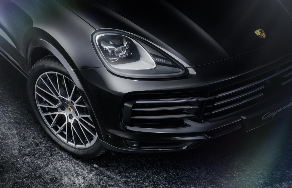 C&aacute;c trang bị hiện đại của Porsche đ&atilde; trở th&agrave;nh ti&ecirc;u chuẩn tr&ecirc;n Porsche Cayenne Platinum Edition/