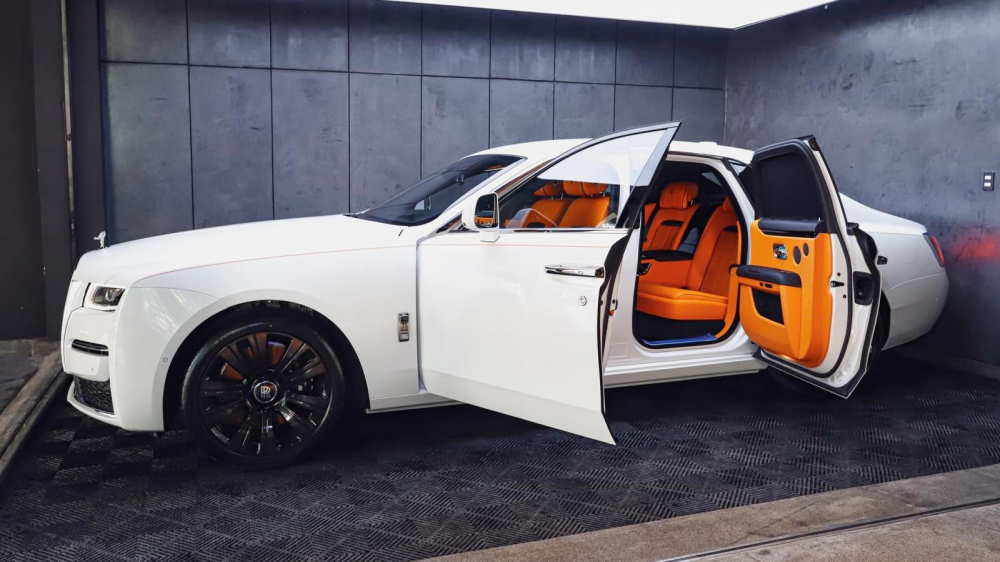 Rolls-Royce Ghost thế hệ mới có giá trên 30 tỷ đồng Rolls-Royce Ghost thế hệ mới có giá trên 30 tỷ đồng