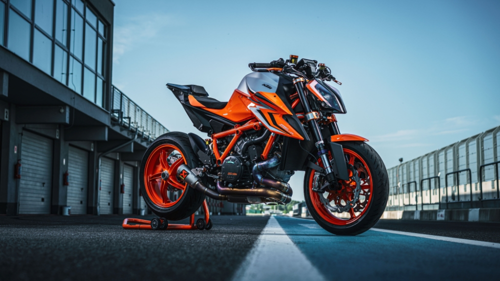 KTM 1290 Super DUke R EVO