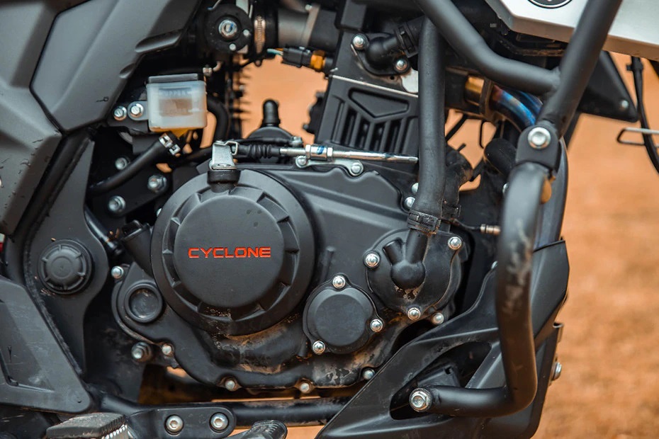 Zongshen Cyclone RX1S