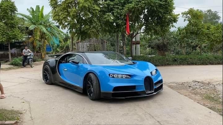 Bugatti Chiron Việt hoá bất ngờ xuất hiện tại Việt Nam.