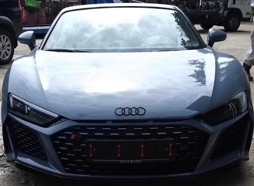 Siêu xe Audi R8 V10 Spyder 2021 sắp cập bến Việt Nam