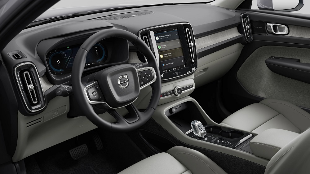 Volvo XC40 2022 c&oacute; hệ thống th&ocirc;ng tin giải tr&iacute; dựa tr&ecirc;n hệ điều h&agrave;nh Android mới