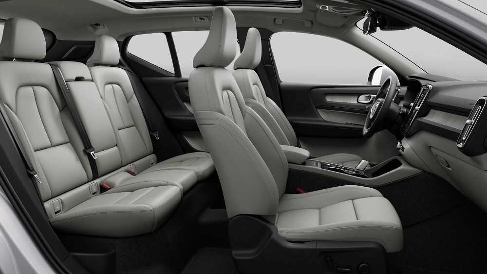 Volvo XC40 2022 được trang bị nội thất 5 chỗ