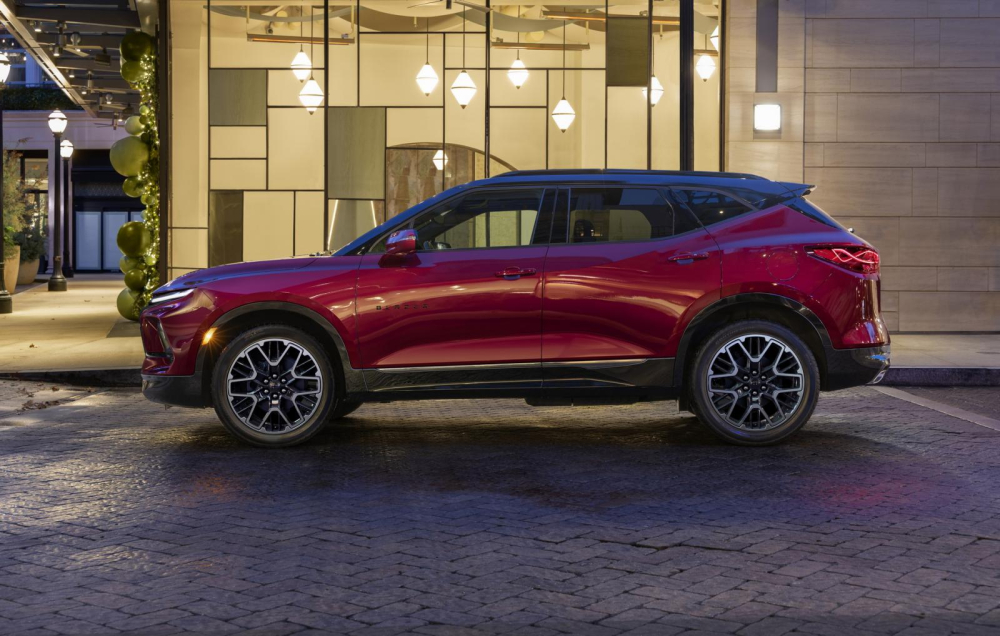 Chevrolet Blazer 2023 m&agrave;u đỏ Radiant Red Tintcoat