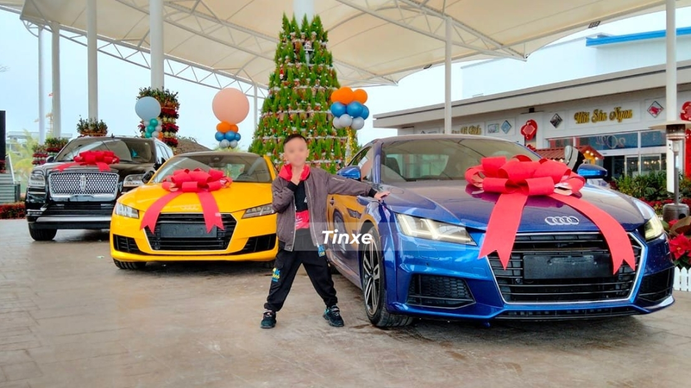 Tổng gi&aacute; trị cho 3 chiếc xe Audi TT m&agrave; đại gia Quảng Ninh tậu về l&agrave; hơn 6 tỷ đồng
