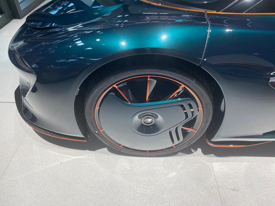 La-zăng trước của xe McLaren Speedtail