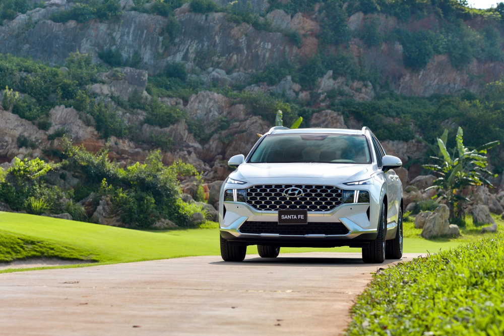 Nếu nguồn cung đầy đủ hơn, rất có thể doanh số bán hàng của Hyundai Santa Fe trong tháng 1/2022 đã nhiều hơn.
