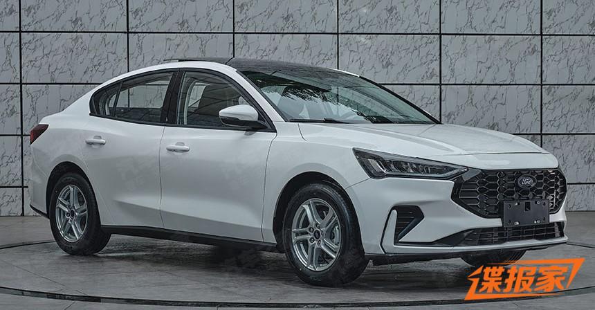 Ford Focus 2022 phiên bản sedan