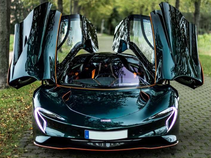 Cận cảnh siêu xe McLaren Speedtail đang được rao bán cho đại gia Việt