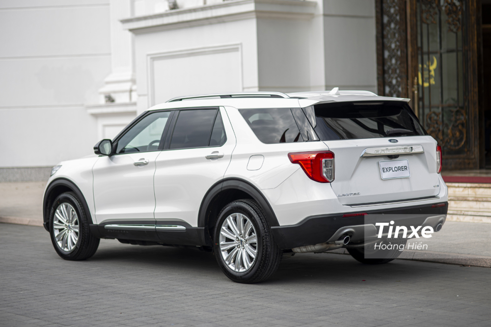 Chiều d&agrave;i trục cơ sở Ford Explorer 2022 d&agrave;i hơn trước 159mm.