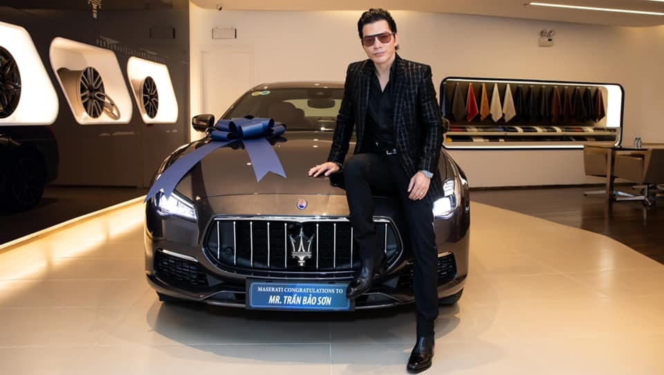 Chiếc xe Maserati Quattroporte này có gói trang bị GranLusso Chiếc xe Maserati Quattroporte này có gói trang bị GranLusso