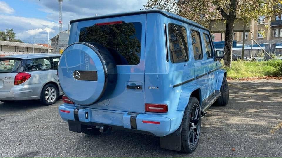 Mercedes-AMG G63 màu xanh China có dưới 10 xe tại dải đất hình chữ S