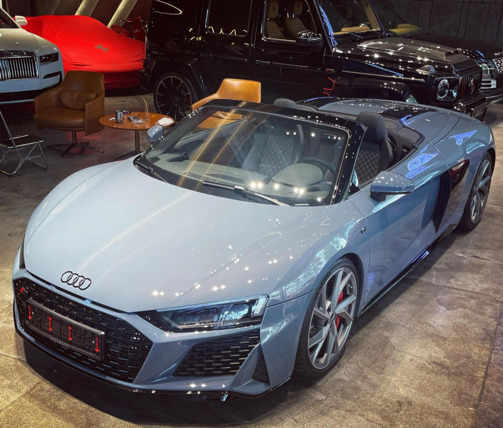 Nhan sắc của si&ecirc;u xe Audi R8 V10 Spyder 2021 mới về Việt Nam