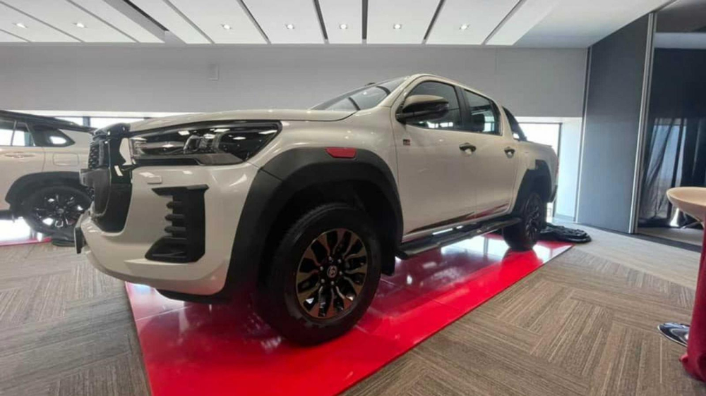 Toyota Hilux GR Sport 2022 d&agrave;nh cho thị trường Nam Phi lộ diện