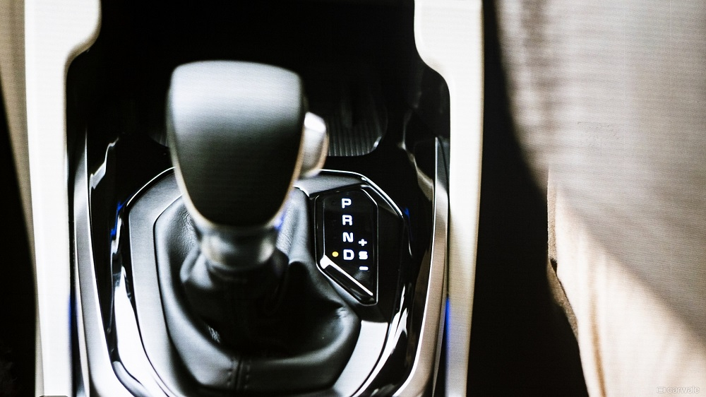 Kia Carens 2022 tại Ấn Độ c&oacute; 3 t&ugrave;y chọn động cơ v&agrave; 4 loại hộp số