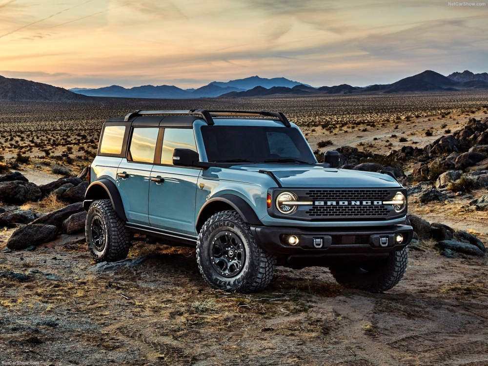 Ford Bronco l&agrave; mẫu xe hiện rất hot tại Mỹ
