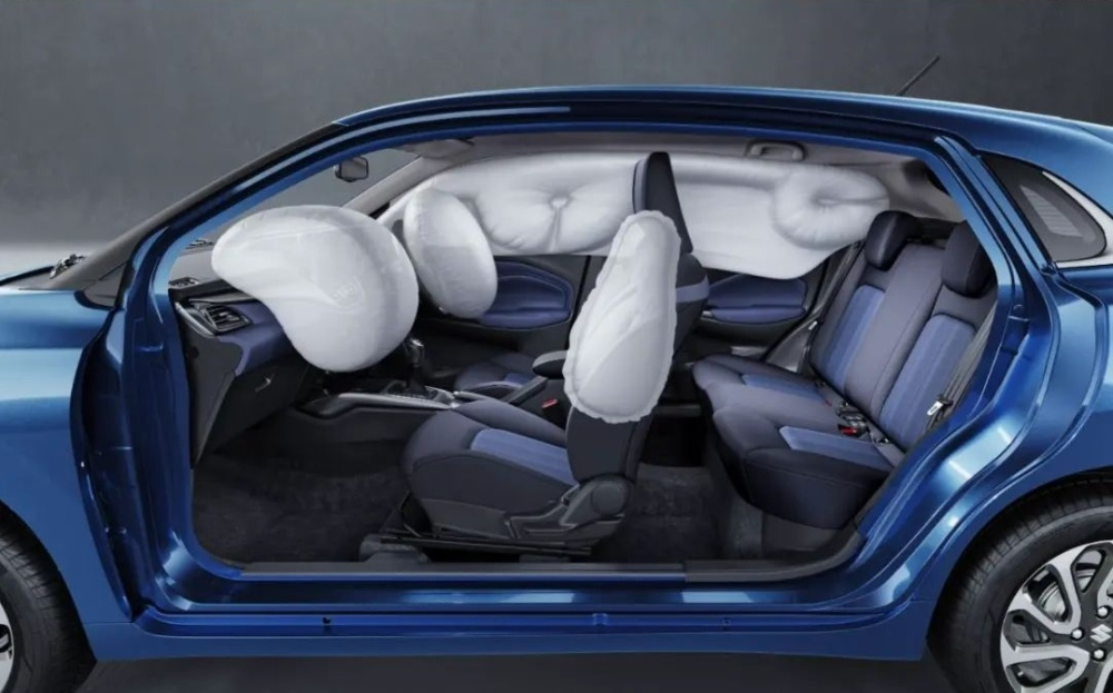 Suzuki Baleno 2022 chỉ c&oacute; 4 t&uacute;i kh&iacute; ở bản cao cấp nhất