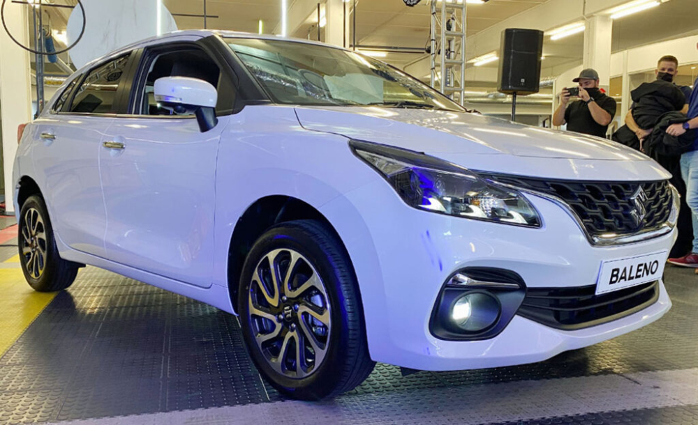 Cận cảnh phiên bản quốc tế của xe giá rẻ Suzuki Baleno 2022