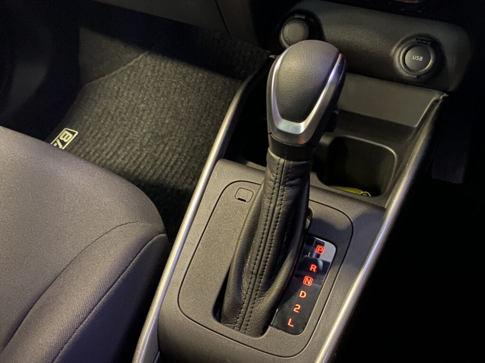 Dù ở phiên bản nào, Suzuki Baleno 2022 cũng được trang bị hộp số sàn hoặc tự động