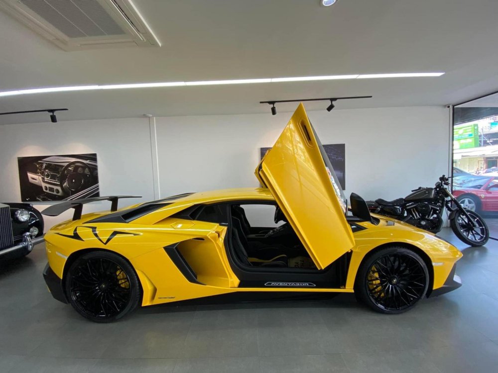 Đ&acirc;y l&agrave; 1 trong 600 xe Lamborghini Aventador SV được sản xuất tr&ecirc;n thế giới