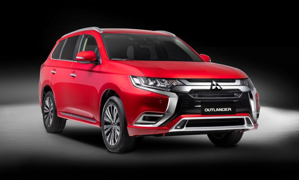 Mitsubishi Outlander 2022 chỉ là bản nâng cấp nhẹ, xe sẽ bắt đầu về đại lý từ tháng 3. Mitsubishi Outlander 2022 chỉ là bản nâng cấp nhẹ, xe sẽ bắt đầu về đại lý từ tháng 3.