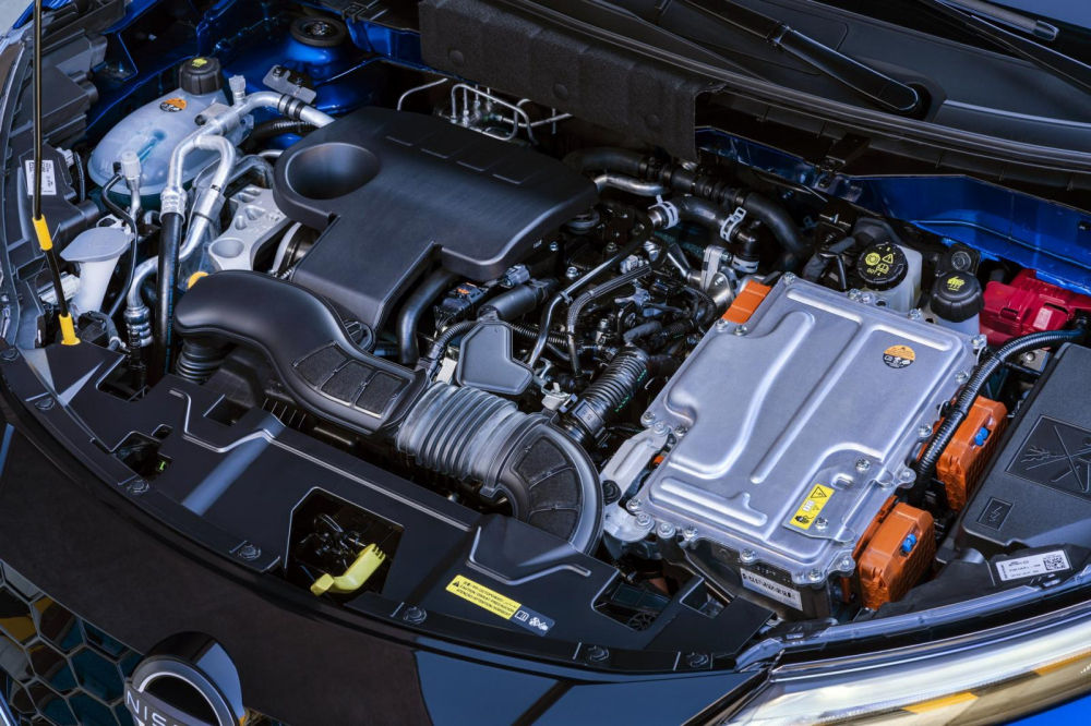 Hệ truyền động hybrid mang tên E-Tech của Nissan Juke 2022