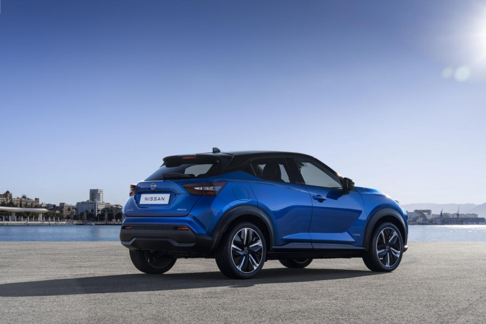 Nissan Juke Hybrid 2022 sẽ có mặt trên thị trường châu Âu vào mùa hè năm nay