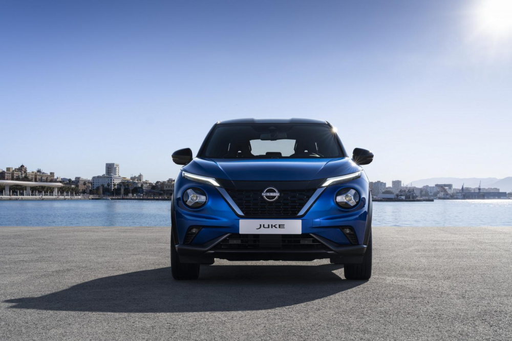 Thiết kế đầu xe của Nissan Juke Hybrid 2022