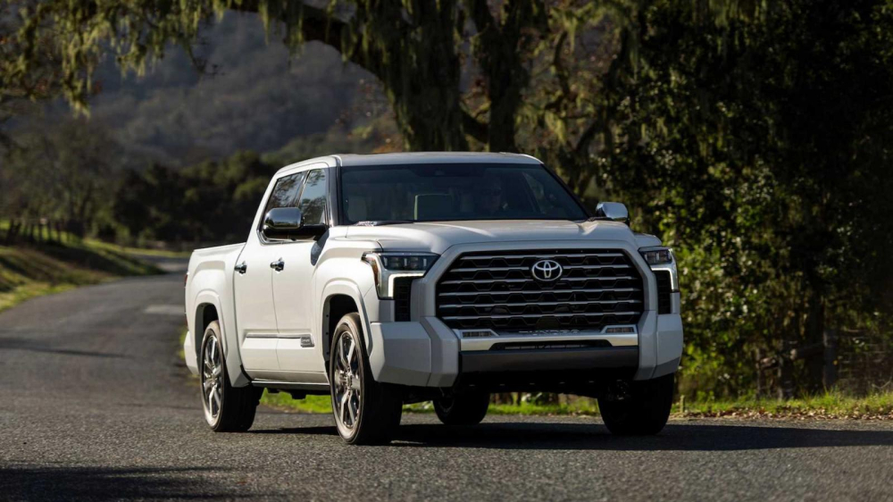 Toyota Tundra 2022 đứng đầu danh s&aacute;ch 10 mẫu &ocirc; t&ocirc; giữ gi&aacute; nhất khi b&aacute;n lại sau 5 năm sử dụng