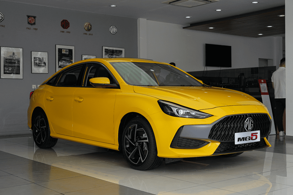 MG5 2022 đã chính thức được chốt giá 579 triệu đồng cho bản LUX cao cấp nhất.