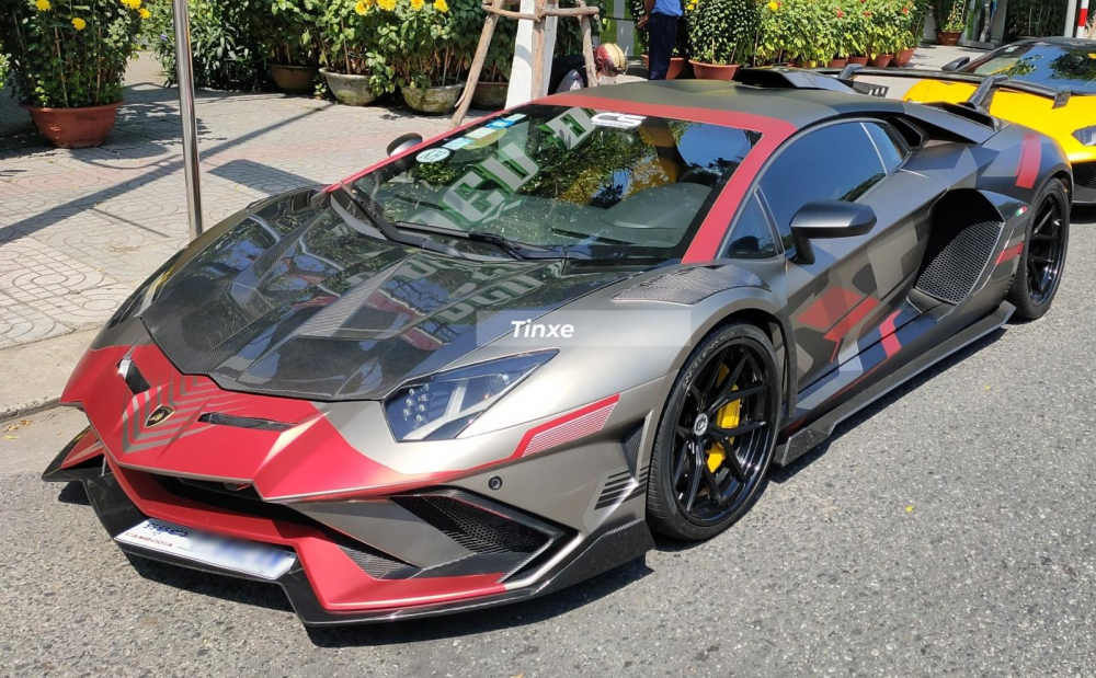 Cận cảnh siêu xe Lamborghini Aventador độ Duke Dynamics của đại gia Việt Cận cảnh siêu xe Lamborghini Aventador độ Duke Dynamics của đại gia Việt