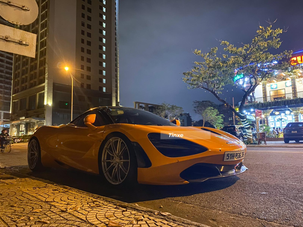 Si&ecirc;u xe McLaren 720S mang biển cặp 36 rất đẹp mắt
