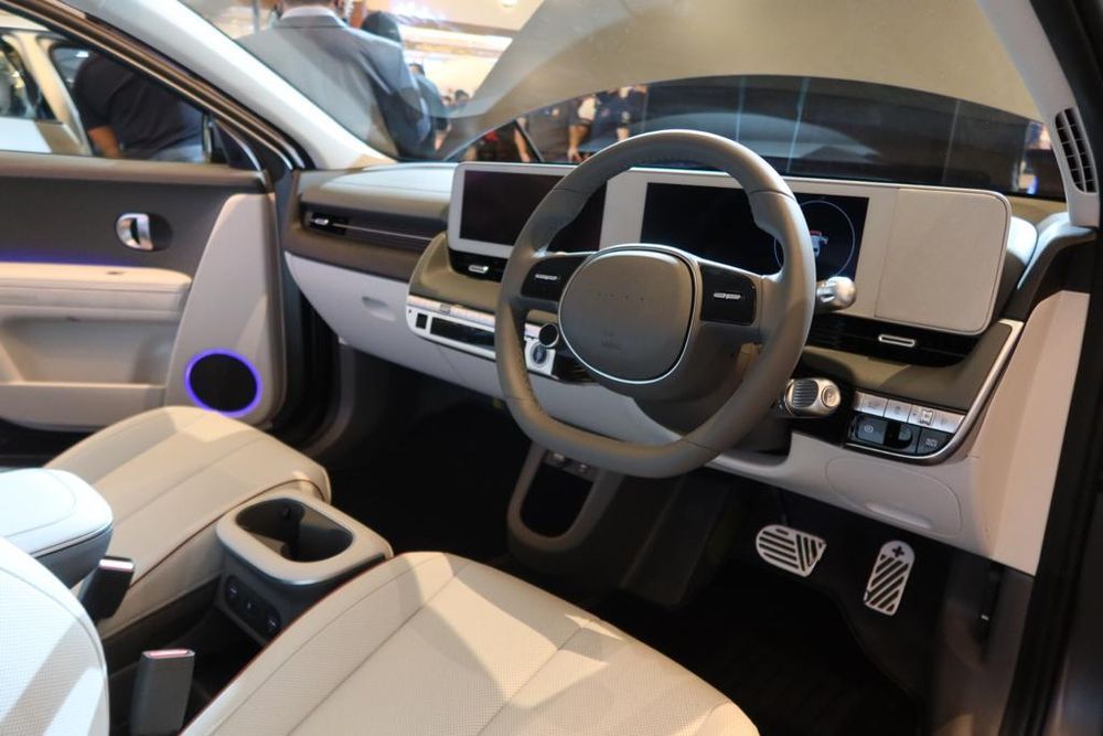 Nội thất b&ecirc;n trong Hyundai Ioniq 5 2022