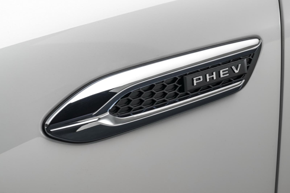 Mazda CX-60 2022 phi&ecirc;n bản PHEV được tung ra thị trường trước
