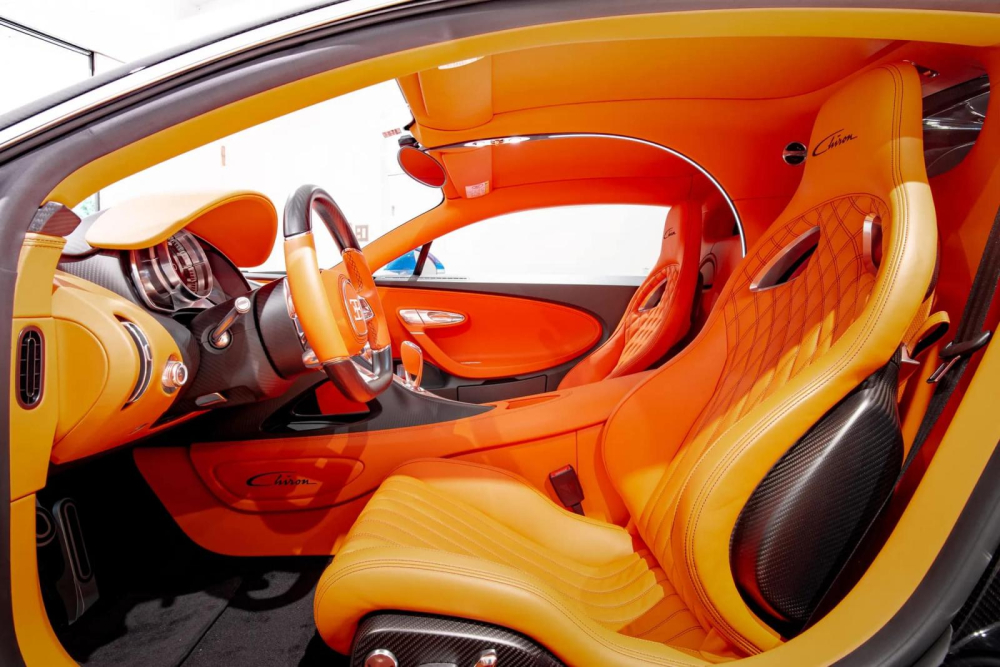 Nội thất của xe Bugatti Chiron nhăm nhe về nước